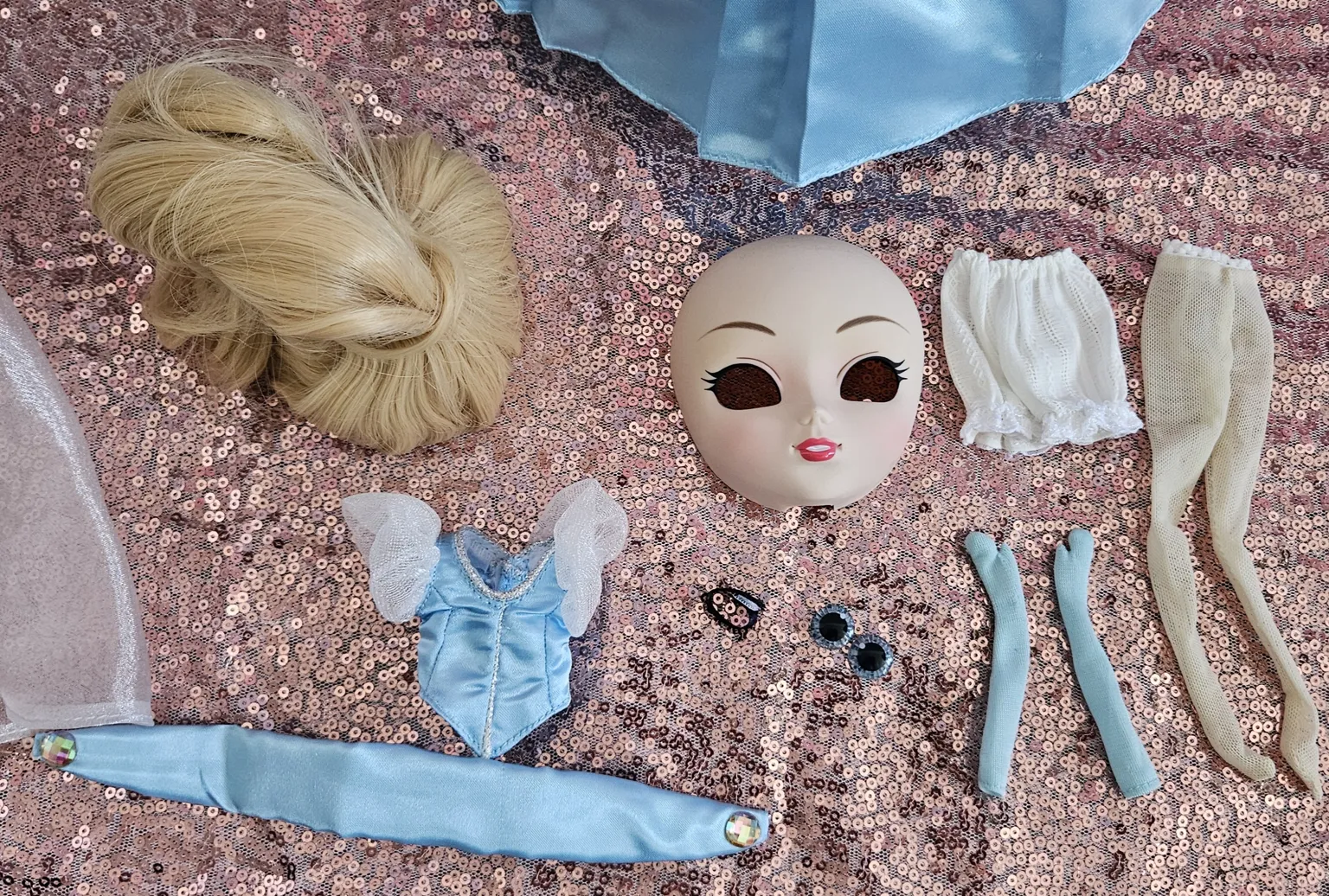 Pullip partiel Cinderella × Disney
